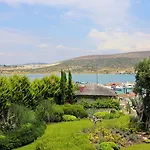 Marin מלון
